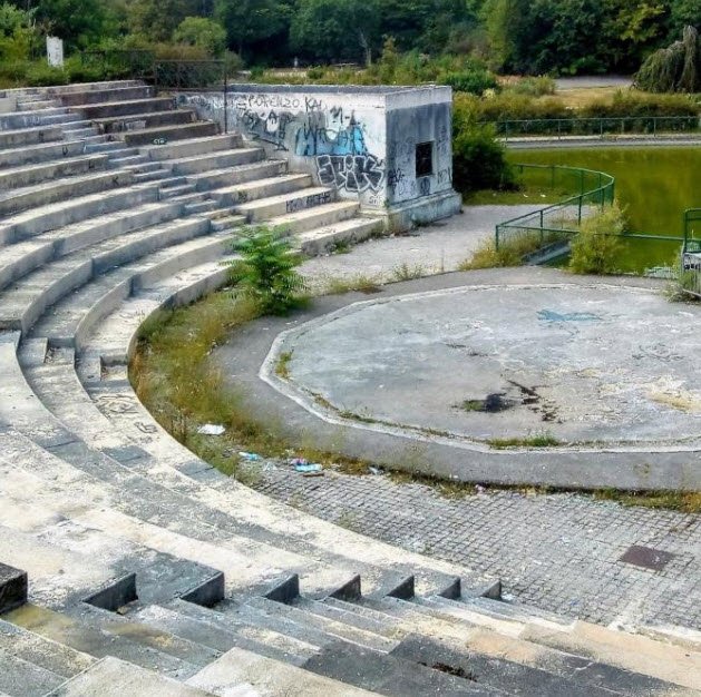 Toison d'Or Park, France